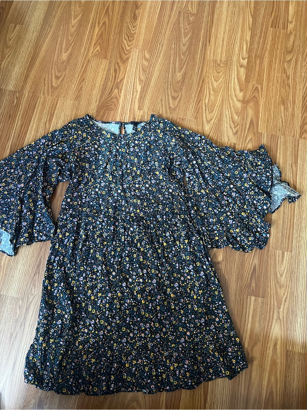 art class Navy Floral Bell-Sleeve Kids Dress